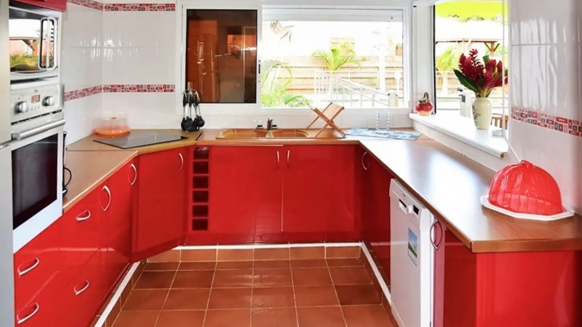 Sunny, 4-Bedroom House In Saint Francois With A Swimming Pool And Terr 0*, Saint-Francois (Grande-Terre)